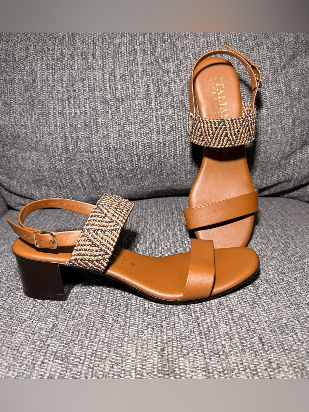 Italian Shoemakers sandals with Patterned woven adjustable Straps Size 10 NEW